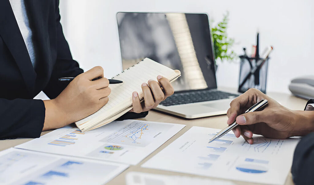 What is the best business to start in the UAE?